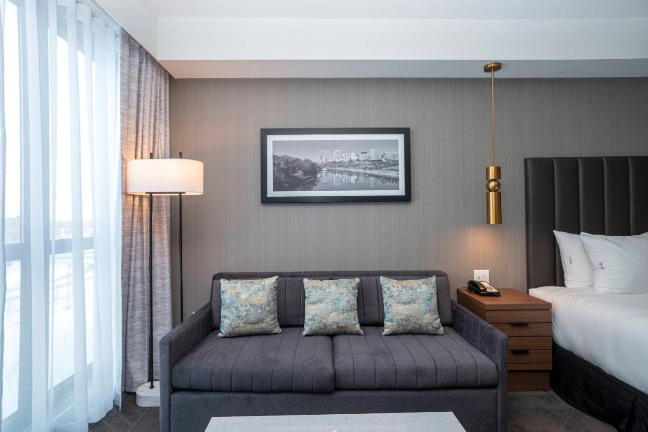Sandman Signature Sherwood Park Hotel Экстерьер фото